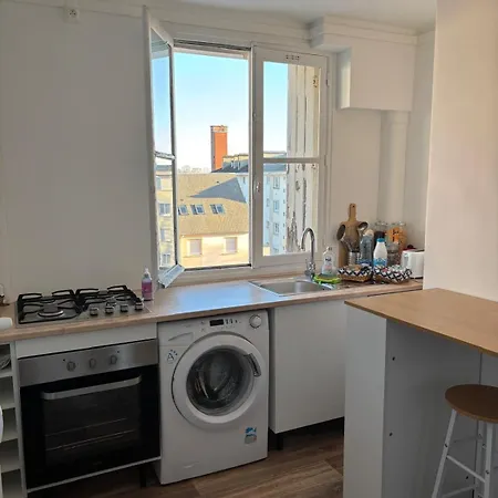La Petite Parisienne-centre -gare -airport Appartement Beauvais